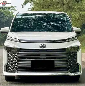 TOYOTA VOXY 2022 2.0 AT LOW KM.21RB & PAJAK PANJANG #F1ST