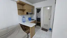 Sewa Murah Gading Nias lantai 8 tipe 2 bed hanya 1.550jt per bulan