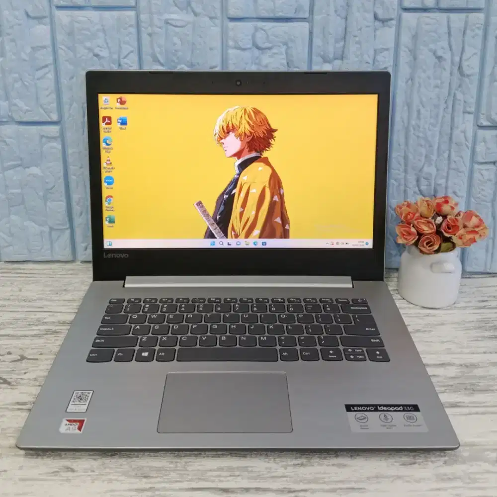 LENOVO IDEAPAD 330 AMD A9-9425 AMD RADEON R5 GRAPHICS RAM 8GB/256GB