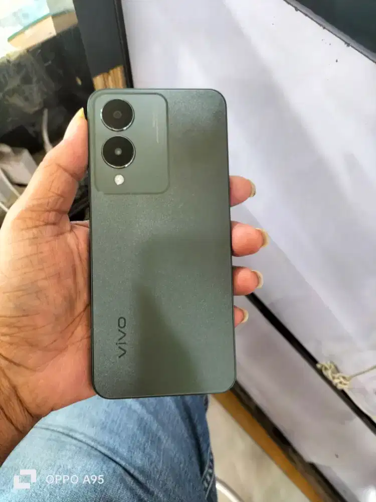 Vivo y17s ram 6+6 internal 128 mulus