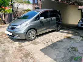 Honda Freed 2013 Bensin