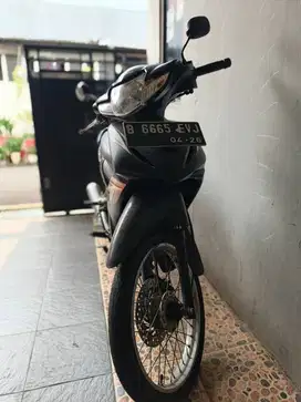 Jual motor Honda revo tahun 2011