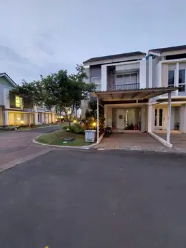 Dijual Cepat Rumah Hook di Cluster Verdy Summarecon Serpong, Tangerang