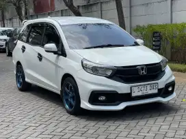 Mobilio E matic 2014