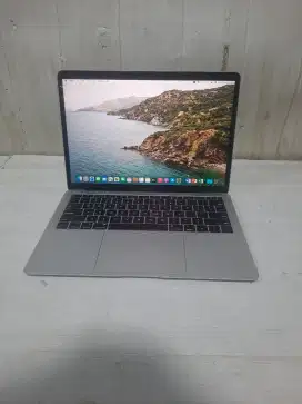 MacBook Air Retina 2018 intel Dual Core i5 ram 8gb ssd 256gb 13
