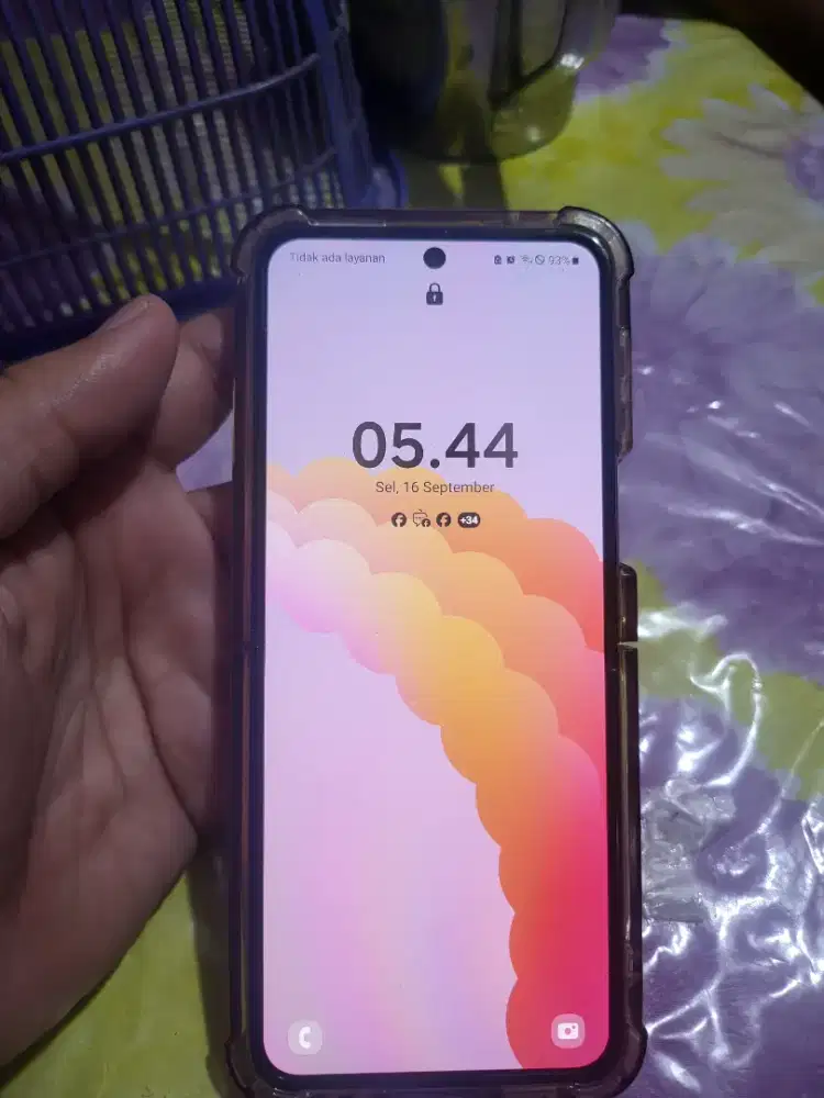 Samsung Flip 4 ex Cwe warna Pink