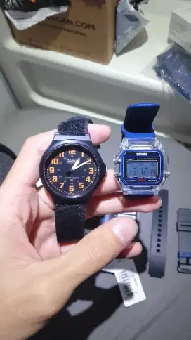 Casio MW-240 Orange + SKMEI 2056