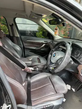 Dijual BMW X1 2017 Tipe tertinggi Automatic Bensin