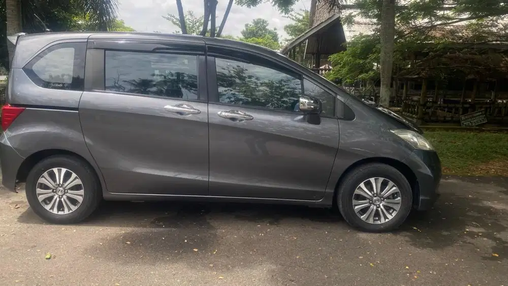 Honda Freed 2012 Facelift