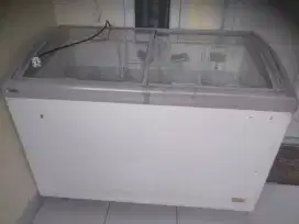 Freezer sliding besar 320L