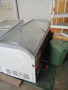 sliding freezer GEA 700 liter