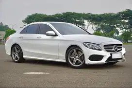 Mercedes Benz C250 2016/2017 AMG W205 putih