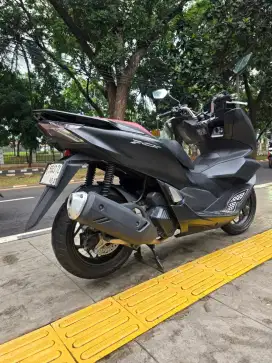 DP MINIM 2.500 CASH KREDIT NEW HONDA PCX 160 CBS ISS THN 2022 PAJAK ON