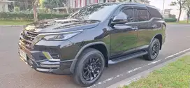 Toyota Fortuner GR 2.8 at 2023 Low Km
