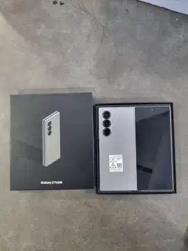 Samsung z fold 6 256 gb mulus garansi aktif