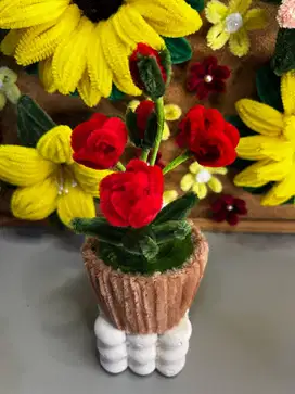 Bunga Mawar Mini Kawat Bulu -Handmade, Unik, Aesthetic