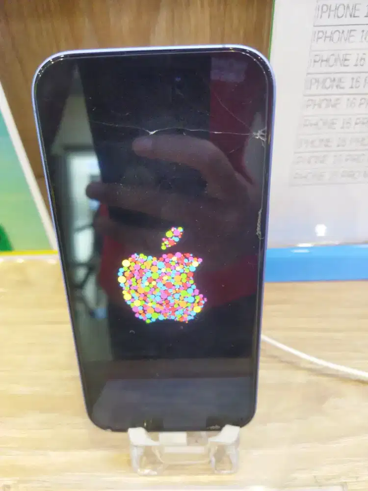 iPhone 16 128gb blue