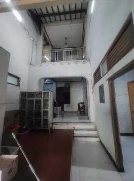Dijual Rumah Lokasi Strategis di Jl. Mugas Barat Semarang