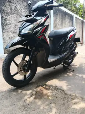 Di Jual Honda Vario Agnes 110 2016