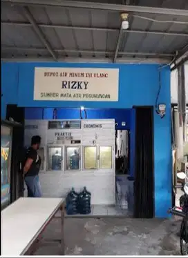 DIBUTUHKAN - Tukang Antar Galon Air - Sistem Bagi Hasil
