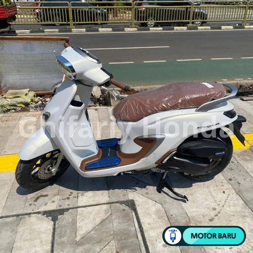 [Motor Baru]  Honda Stylo 160 ABS Putih - Ready Stock