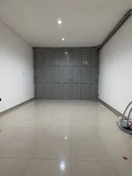 Jual ruko balonggede tengah kota. Full Furnished