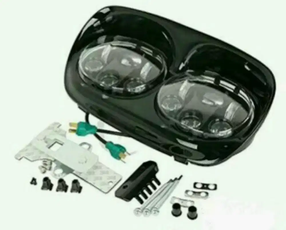 Lampu daymaker harley davidson road glide