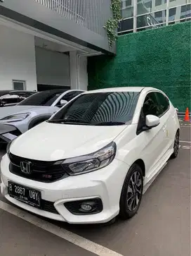 Honda Brio RS 1.2 CVT 2021
