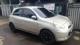 Nissan March 2012 Bensin