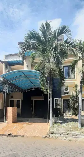 DIJUAL RUMAH SIAP HUNI, LOKASI DITENGAH KOTA SIDOARJO