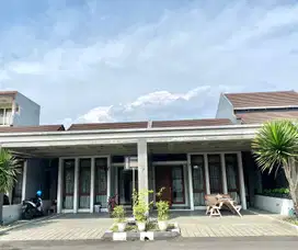 Dijual Rumah Semi Durnish Siap Huni  di Cherryfield Cluster Cistena