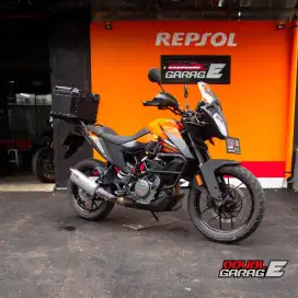 KTM 390 ADVENTURE 2021 ORANGE BONUS TOP BOX