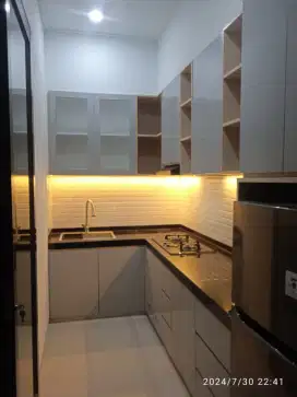 Kitchen set & kompor tanam  Rinai