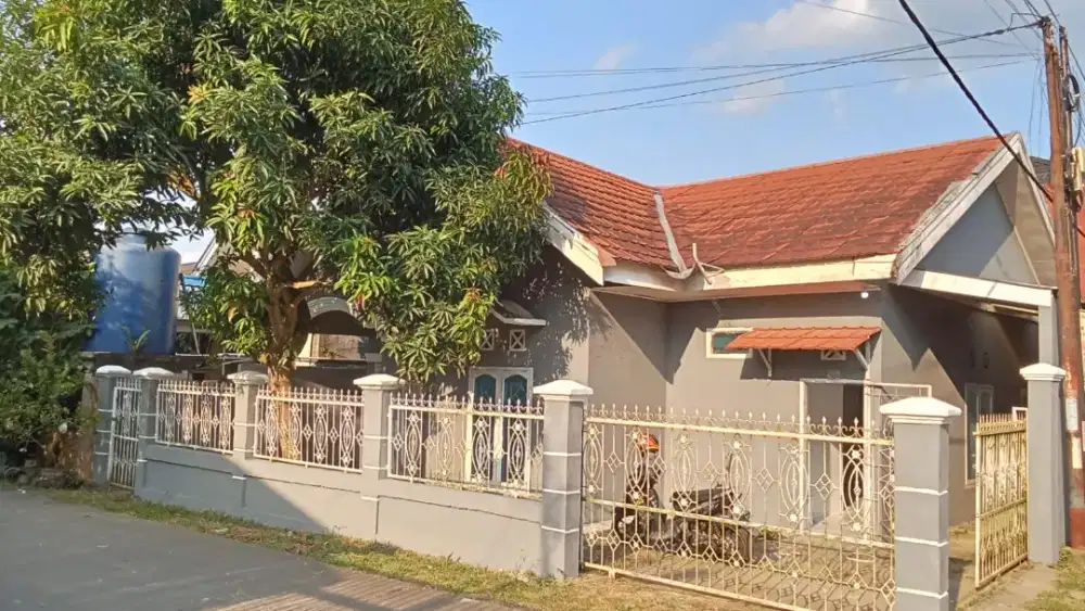 DISEWAKAN RUMAH MURAH DEKAT BANDARA SULTAN TAHAH JAMBI