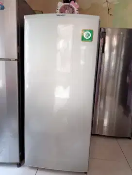 Freezer Sharp 6 rak masih orisinil pabrik