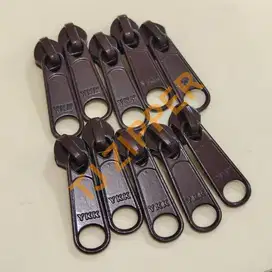 Kepala zipper resleting YKK coil#5 cokelat pramuka - 05 CP DFL 570