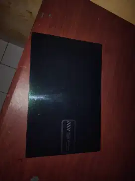 Laptop asus vivobook Go E1404FA