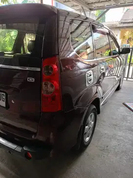 Daihatsu Xenia 2011 Bensin