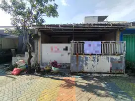 1003,60 lelang rumah gresik di menganti di swan Menganti park