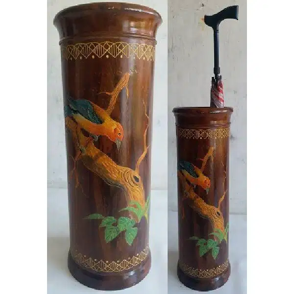 Antik tempat payung dengan ornamen burung di atas pohon ukiran tangan