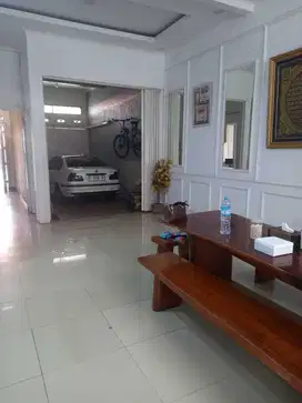 Dijual Rumah 2 Lantai Terawat Siap Huni Lokasi di Kembar Pasirluyu