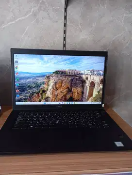 Laptop Second Bergaransi Murah | DELL Latitude 7490 Touchscreen