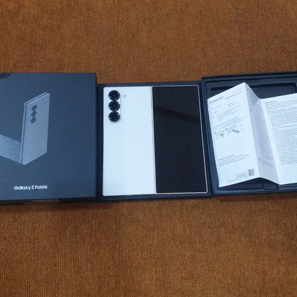 Samsung Z Fold 6 12/1TB Fullset mulus