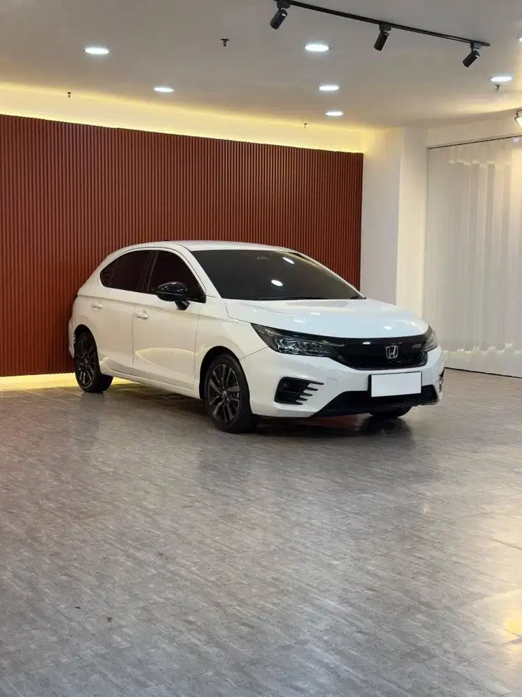 Honda City RS Hatchback Sensing 1.5 AT Tahun 2023