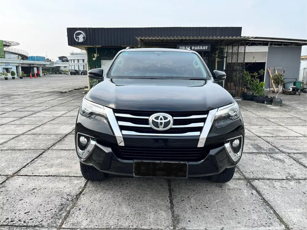 Toyota Fortuner 2,4 Vrz 4x2 At 2019