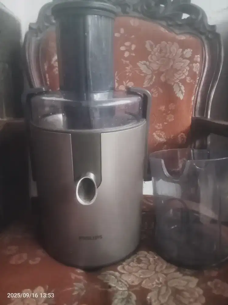 Juice exstractor