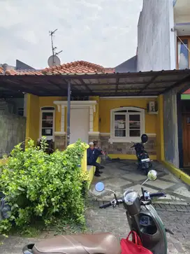 Dijual Cepat Rumah Murah Kota wIsata Cibubur Siap Huni