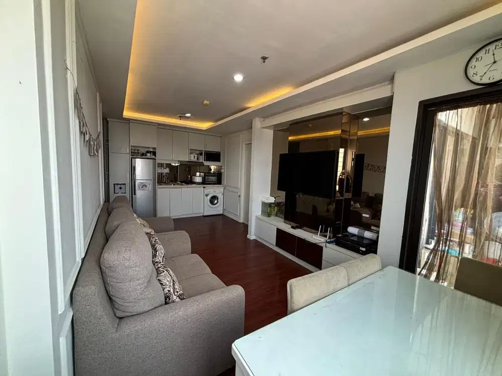 Apartemen di Tebet Jakarta Selatan, Jual Cepat Harga Murah! FURNISHED!
