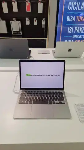 Macbook Air M2 16/256GB