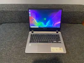 Laptop Editing Ringan Asus A407UA Core i3 RAM 8GB SSD 256GB M.2